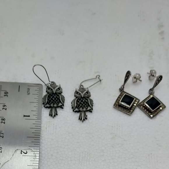 Pewter Owl Studs marked .925 & Square Marcasite Onyx Drop LOT of two - Picture 9 of 11